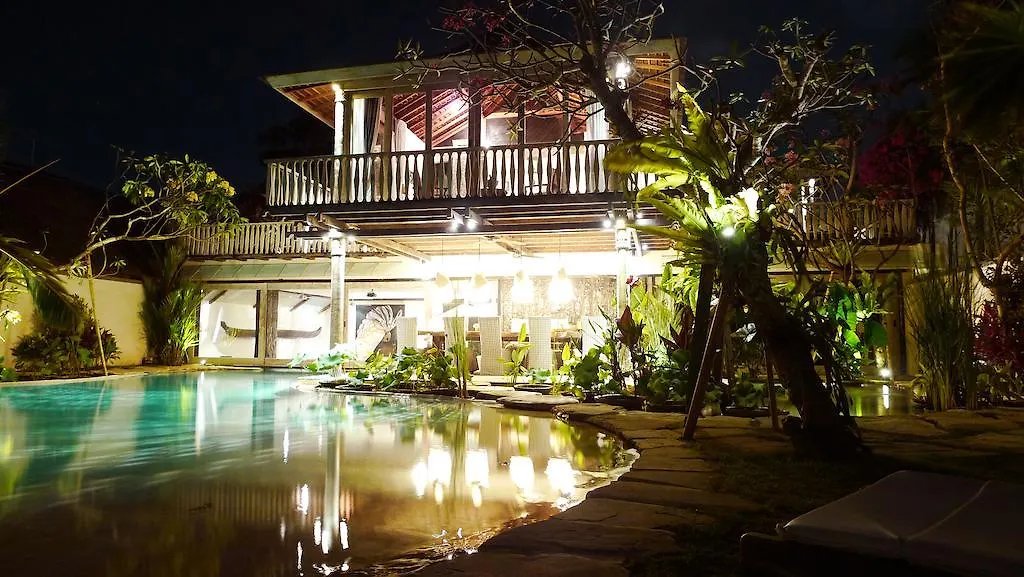 Phinisi Villas - Seminyak Beach Indonesia