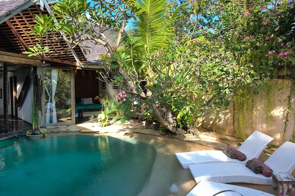 Phinisi Villas - Seminyak Beach Indonesia