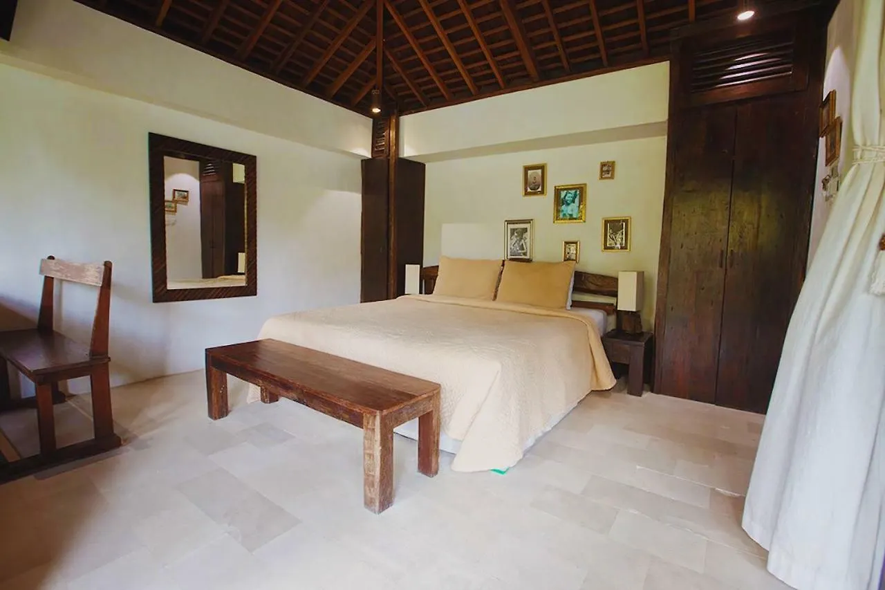 Phinisi Villas - Seminyak Beach Indonesia